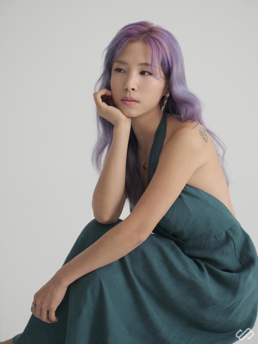 강사·대표 프로필 · 보라 헤어 그린 원피스 | 역삼 스튜디오밥스
