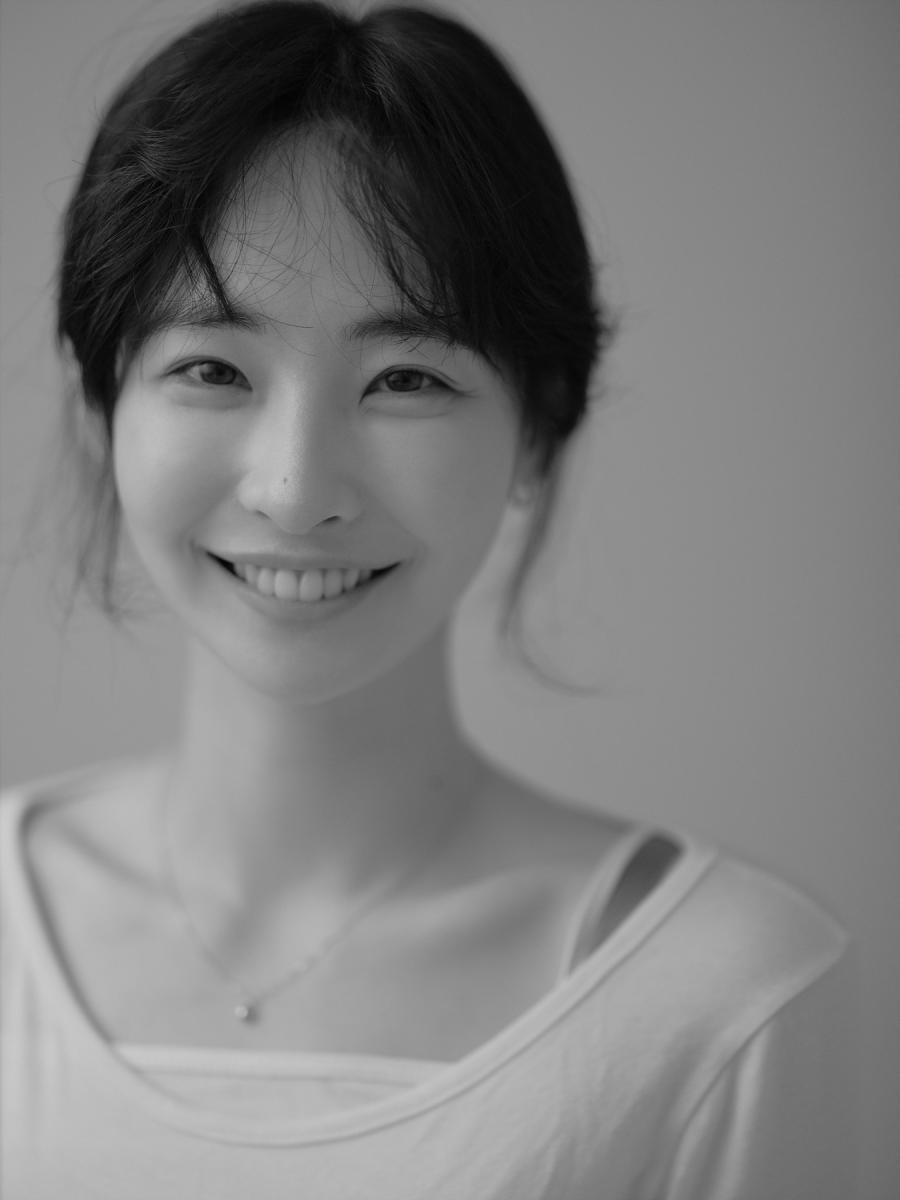 배우