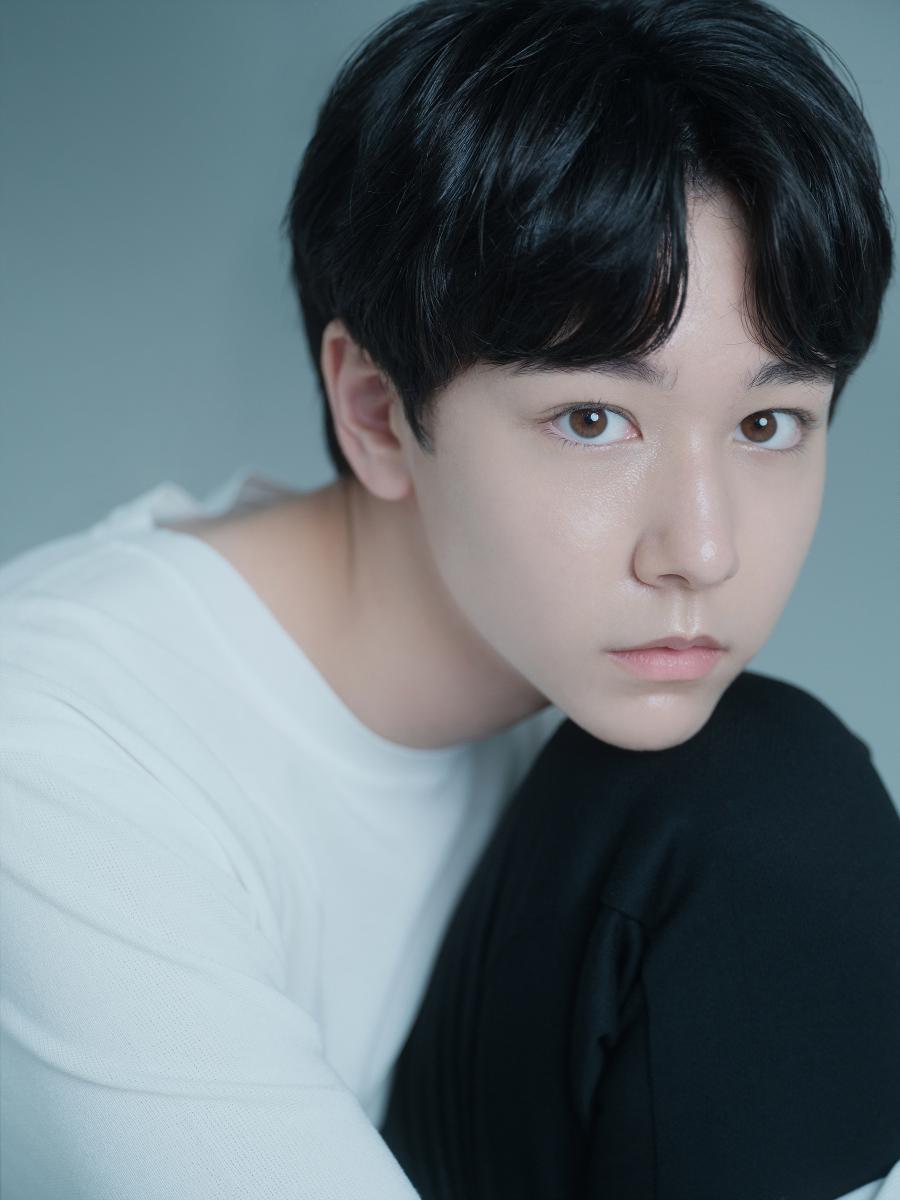 배우